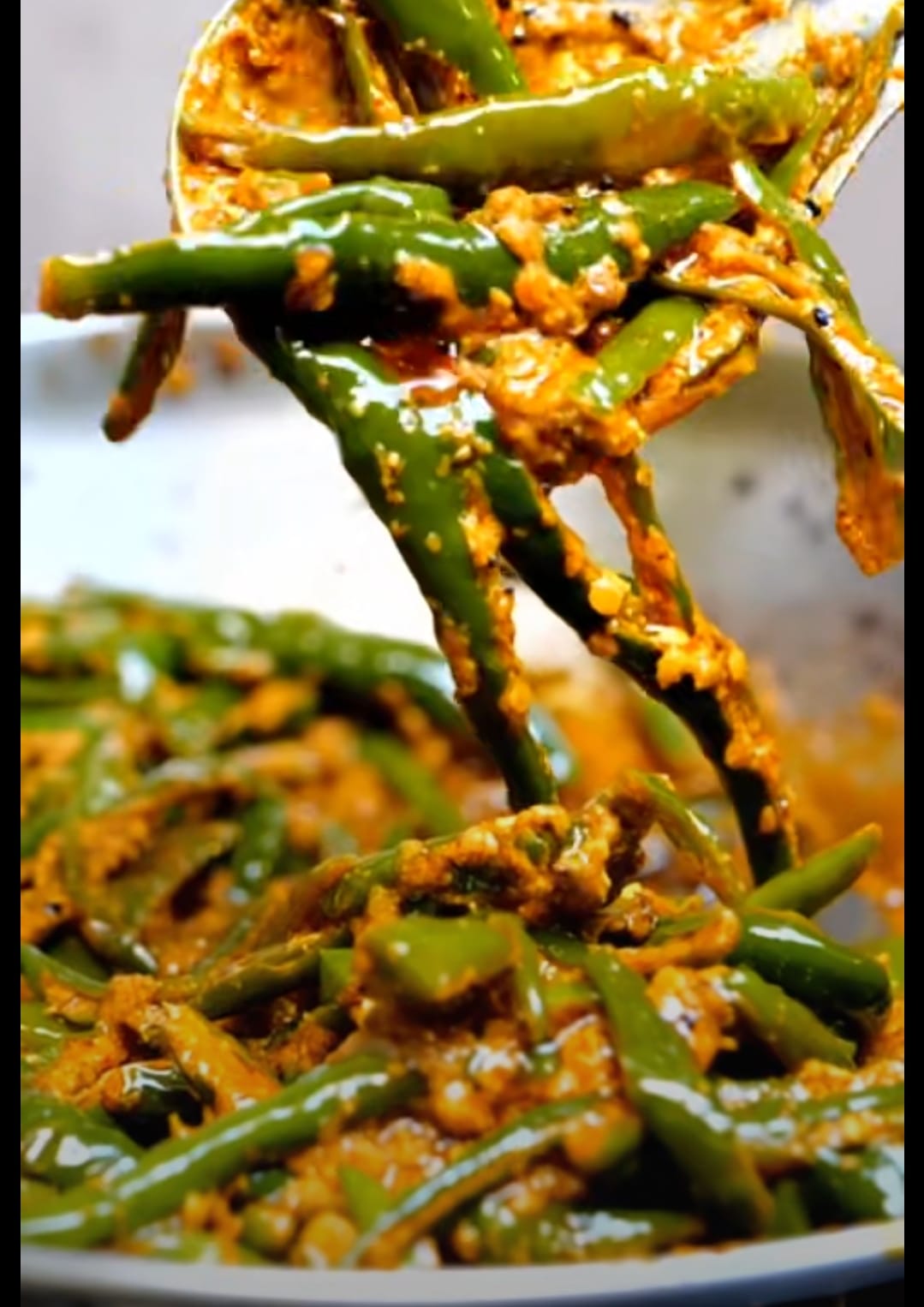 Otoba's Hot Chilli Pickle 200g.