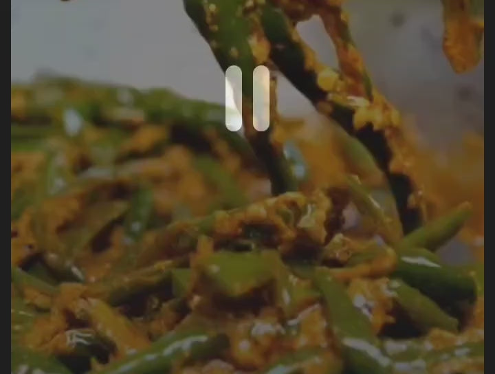 Otoba's Hot Chilli Pickle 200g.