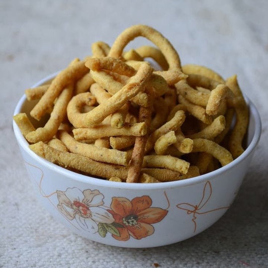 LAHSUN SEV GATHIYA 400GMS (Garlic Sev), With Laung and Hing - Indian Snacks - otoba's foods 