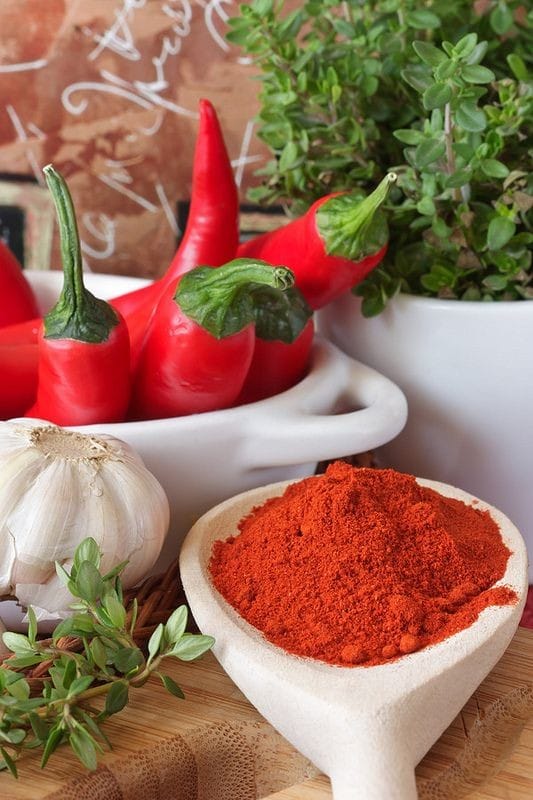 Kashmiri Red Chilli Powder 100g.